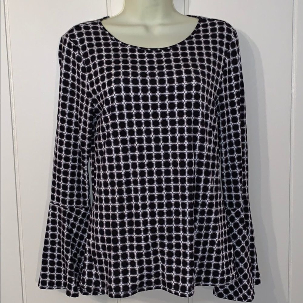 Adrianna Papell black &‎ white bell sleeve blouse